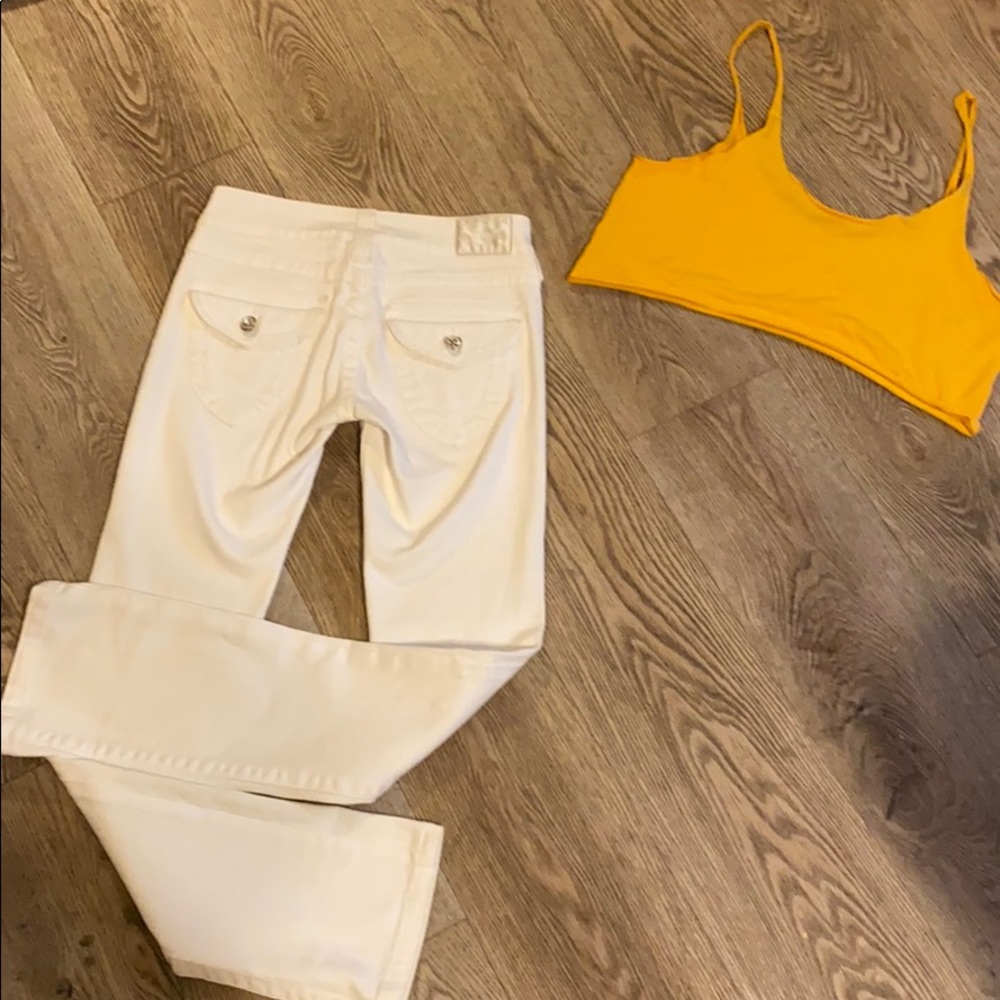 True Religion Withe Geans - image 3